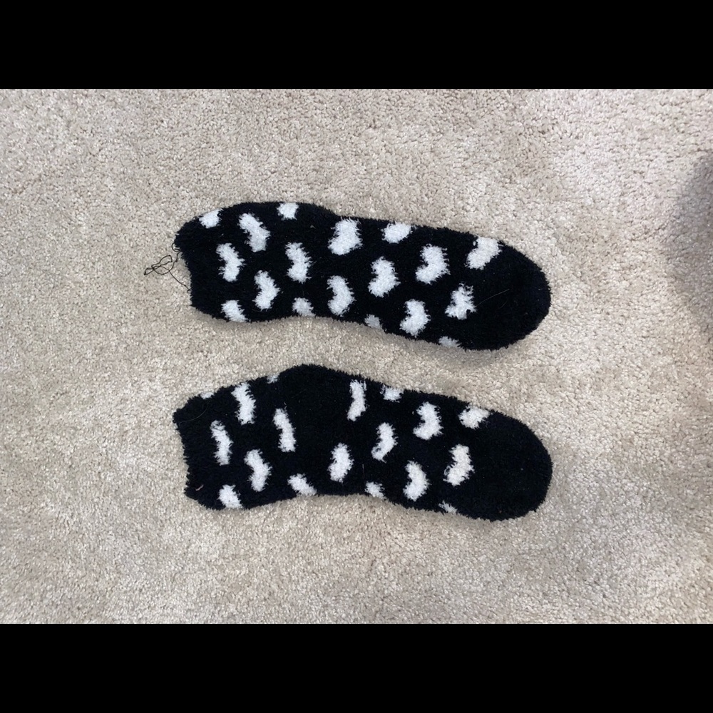 Black Fuzzy White Heart Socks